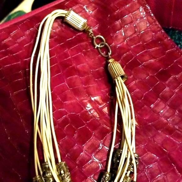 GORGEOUS MODERN NECKLACE!!! NEW!!! ART DECO CHIC STAND OUT IN THE CROWD! - Picture 4 of 5